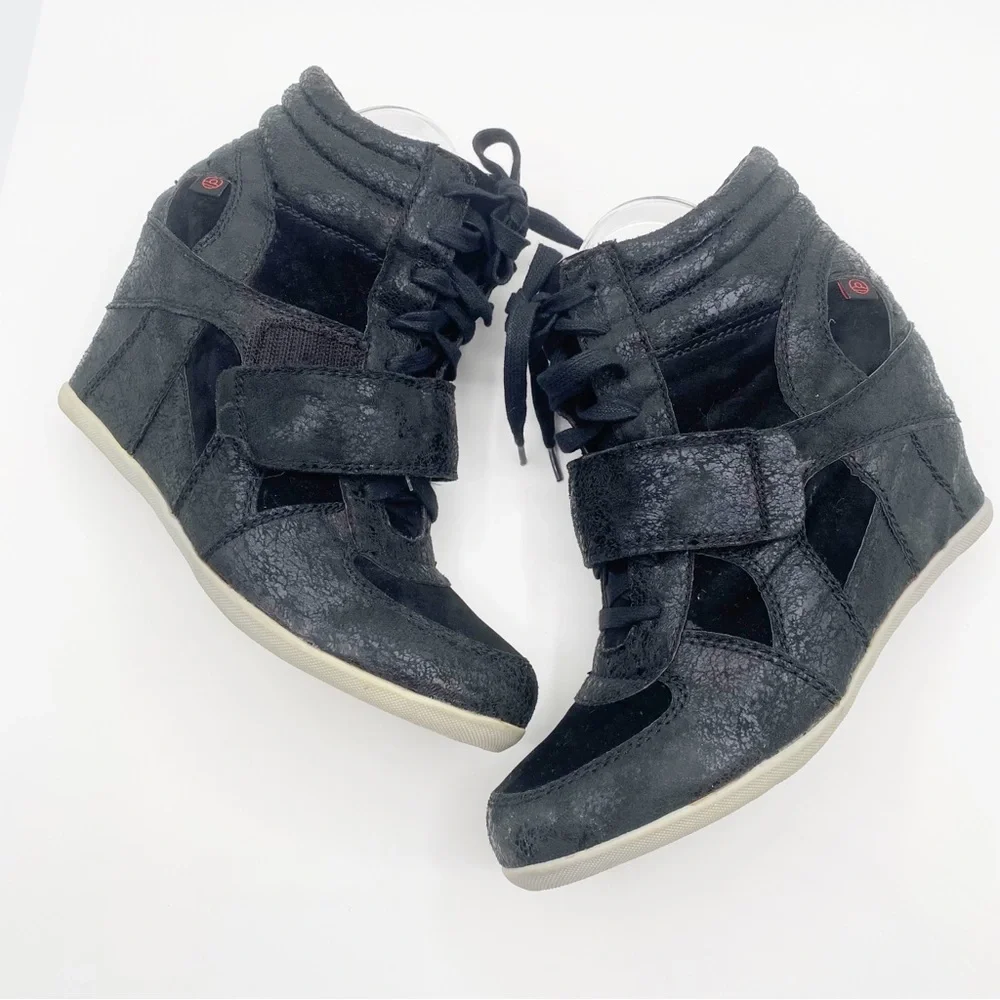 Big Buddha Wedge Strappy Shoes Black Bootie Like Size 10M - Picture 1 of 12